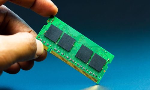 gizmogo-can-you-buy-more-ram-for-a-laptop-1200x700