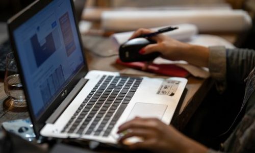 gizmogo-where-to-buy-refurbished-laptops-ultimate-insider-guide-640x370