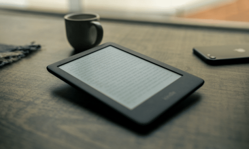 gizmogo-why-holding-onto-your-used-kindle-is-actually-costing-you-money-the-hidden-downsides-explained-640-370