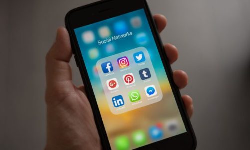 what-to-do-before-selling-iphone